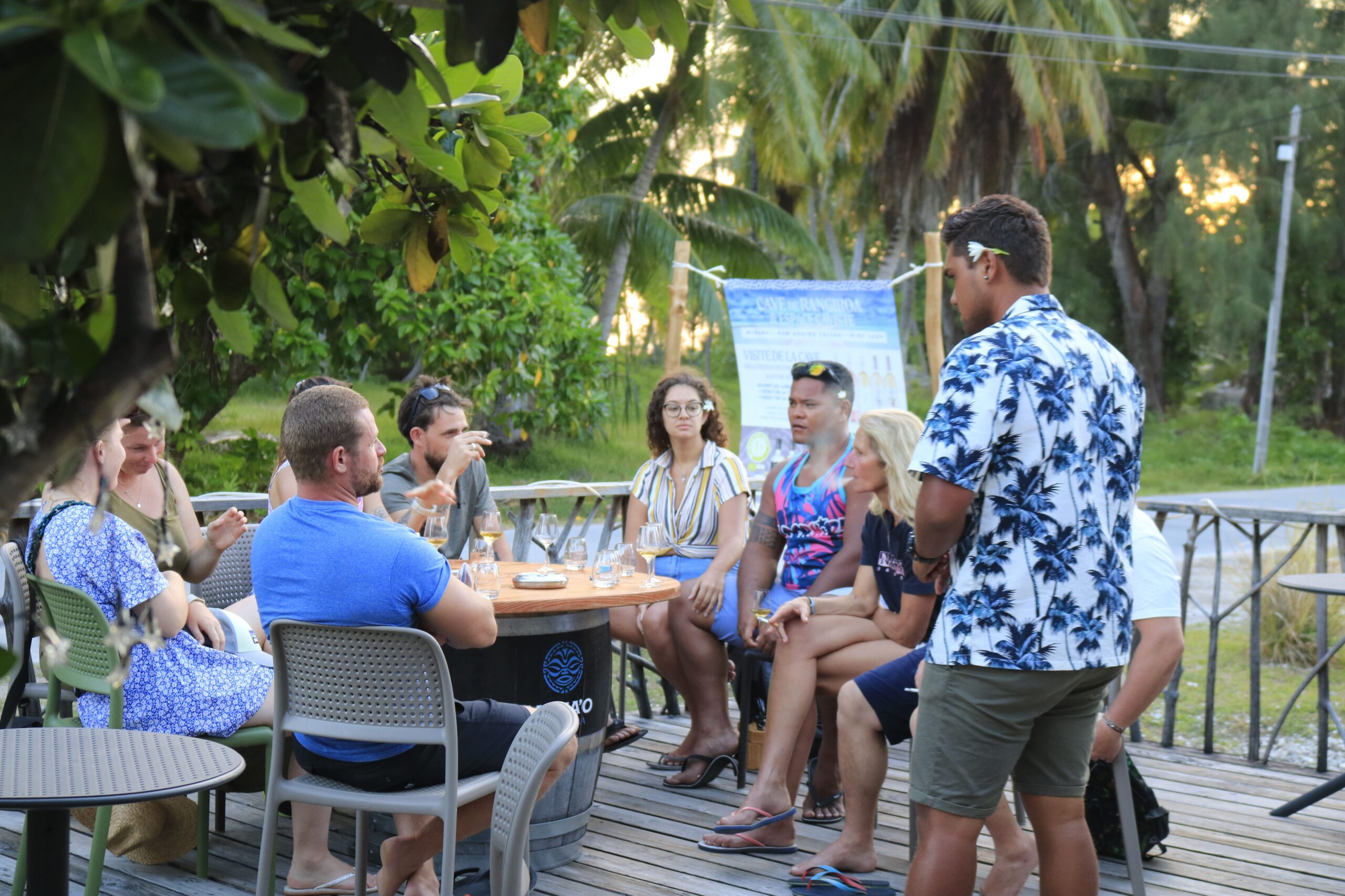 Terrase Cave de Rangiroa
